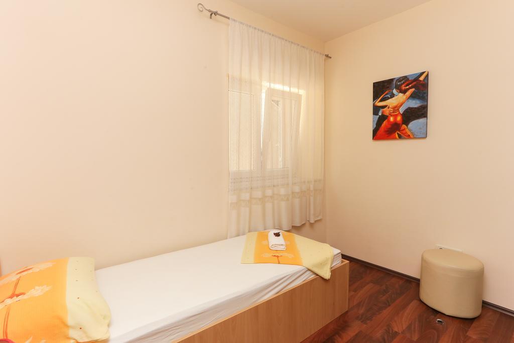 Stone House Apartment Ragusa Esterno foto